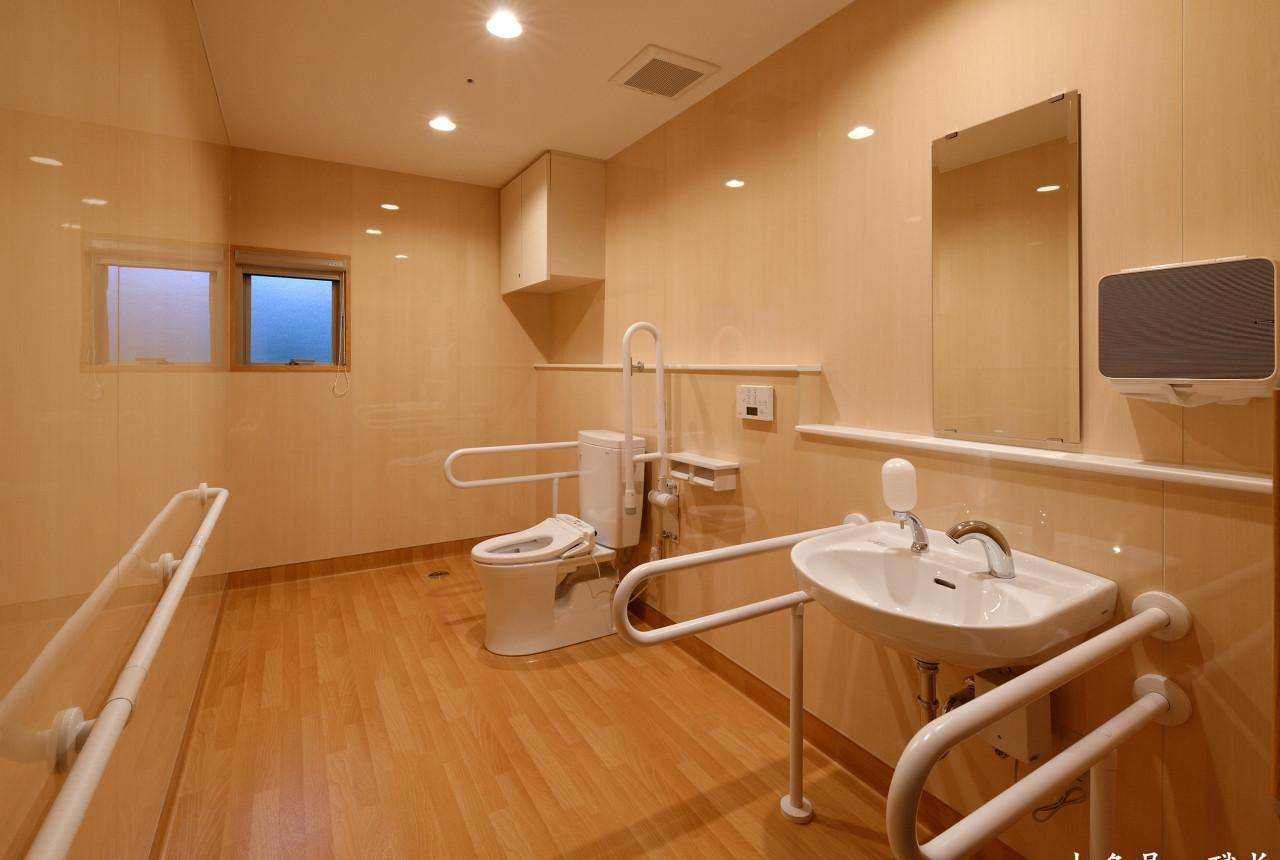 �Ϸ�����մ�����Ժ�۸�