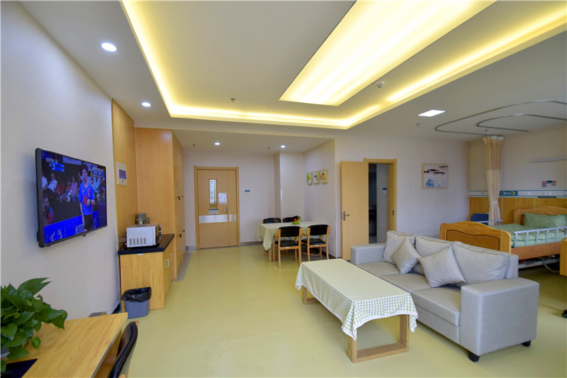 �Ϸ�����Ժ�۸�